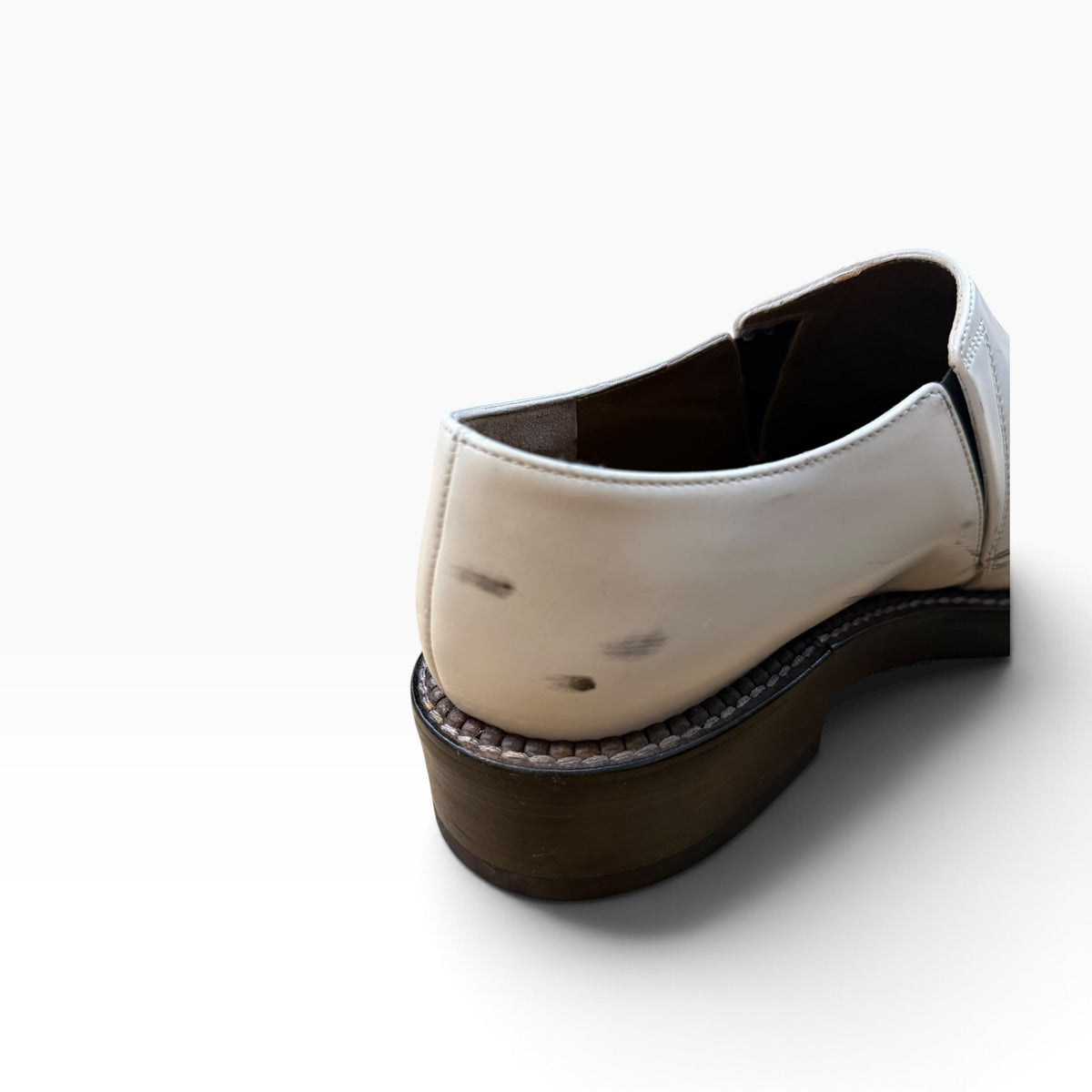 MARNI White & Gold Toe Cap Slip-On Shoes